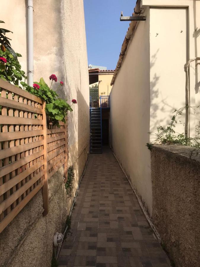 Cozy One-Bedroom Apartment In Halepa, Chania Chania  Exterior photo