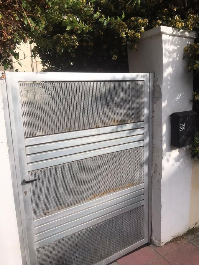 Cozy One-Bedroom Apartment In Halepa, Chania Chania  Exterior photo